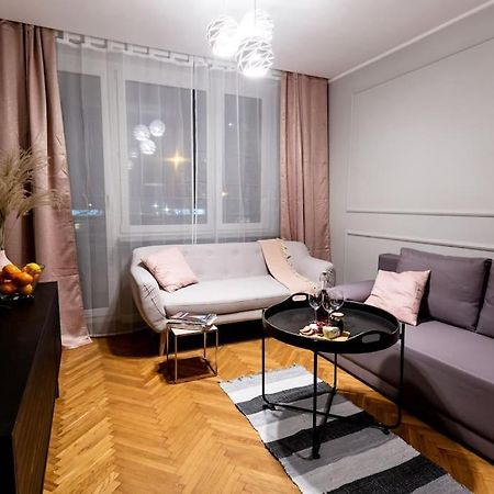 Апартаменты Elegant, Comfortable In The Heart Of Warsaw! Экстерьер фото