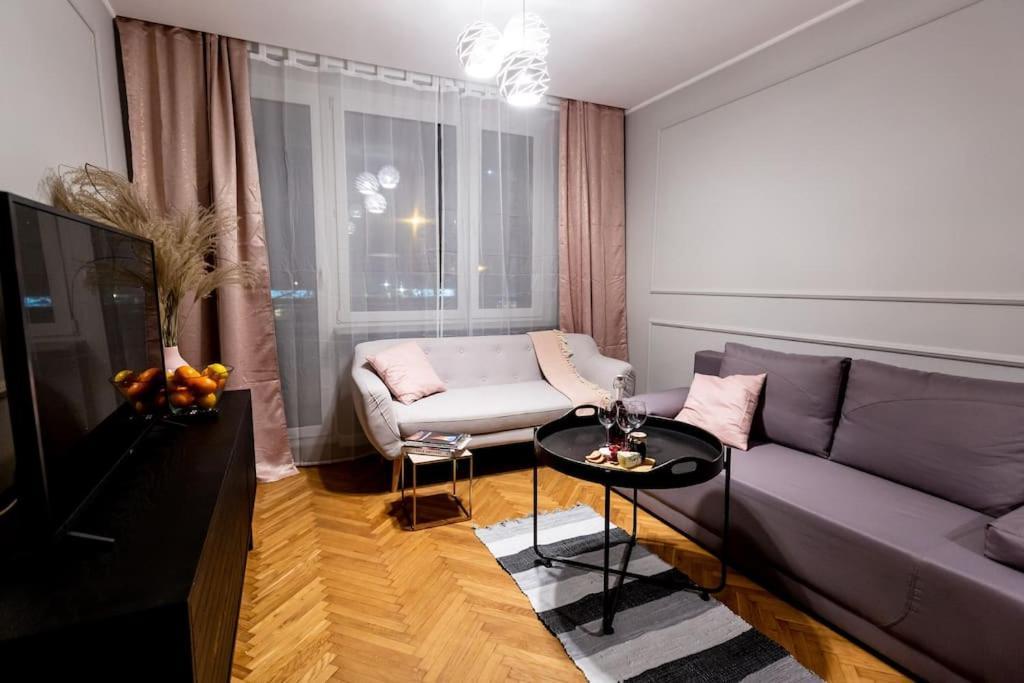 Апартаменты Elegant, Comfortable In The Heart Of Warsaw! Экстерьер фото